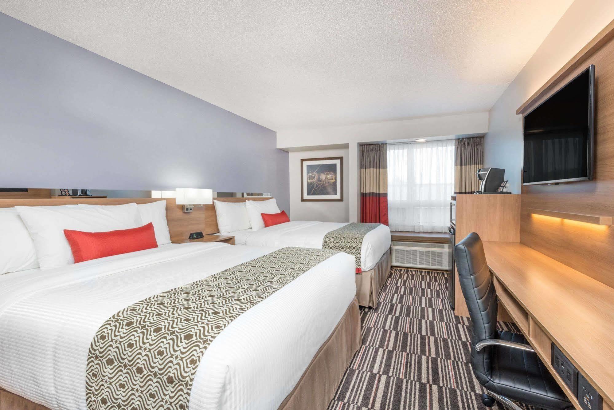Microtel Inn & Suites By Wyndham Sudbury Dış mekan fotoğraf