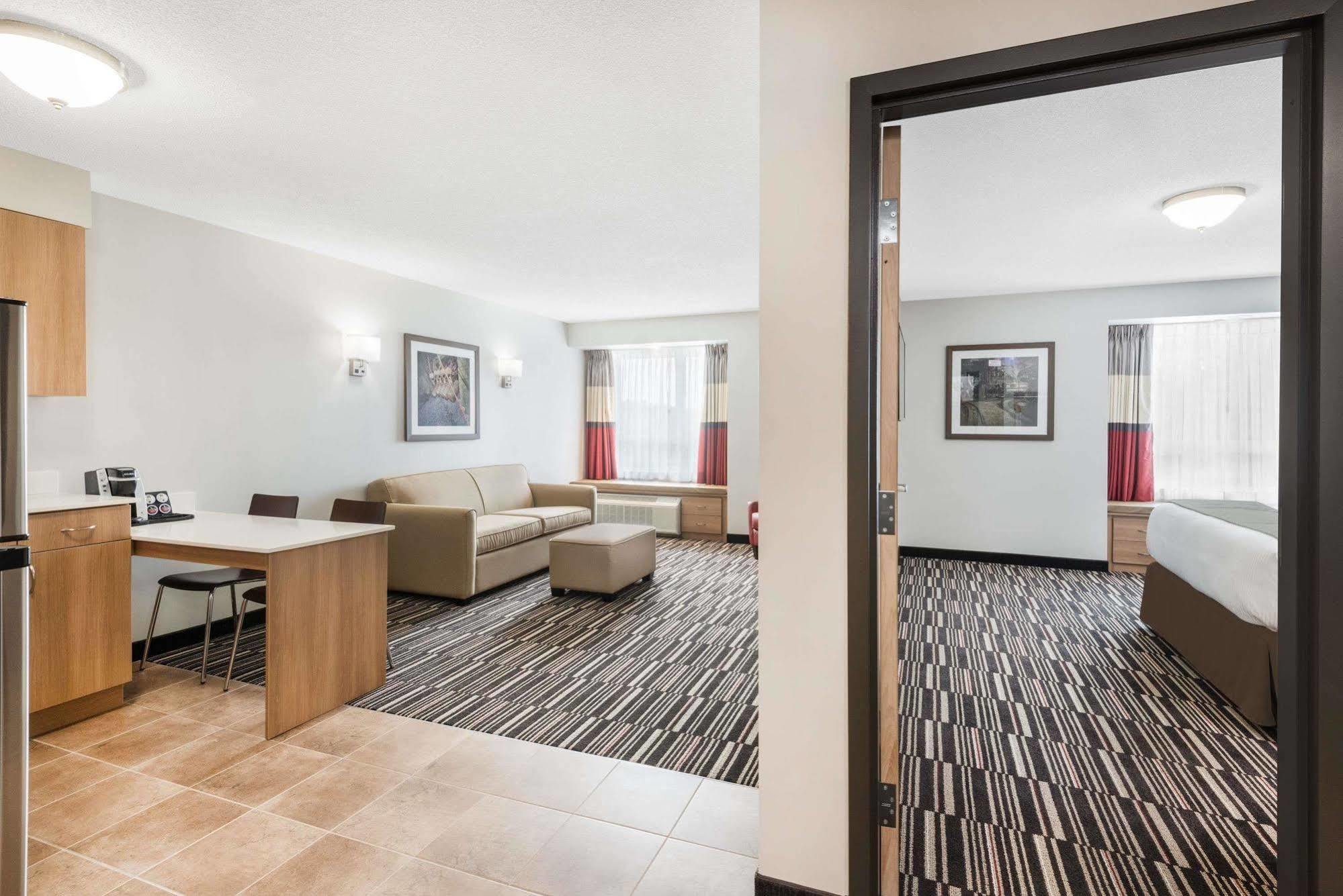 Microtel Inn & Suites By Wyndham Sudbury Dış mekan fotoğraf